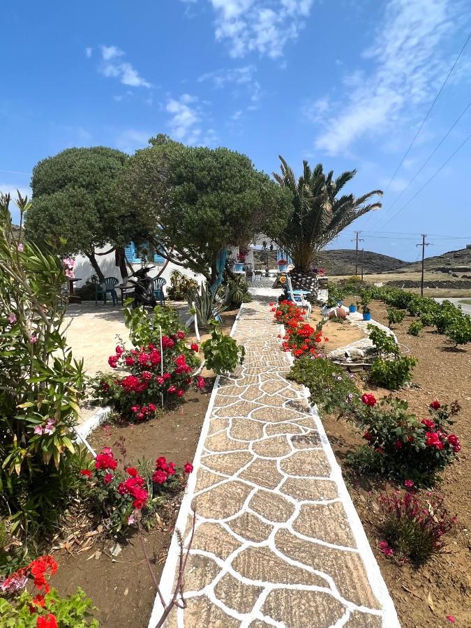 Mihaela Apartments Sifnos Fáros Exteriör bild